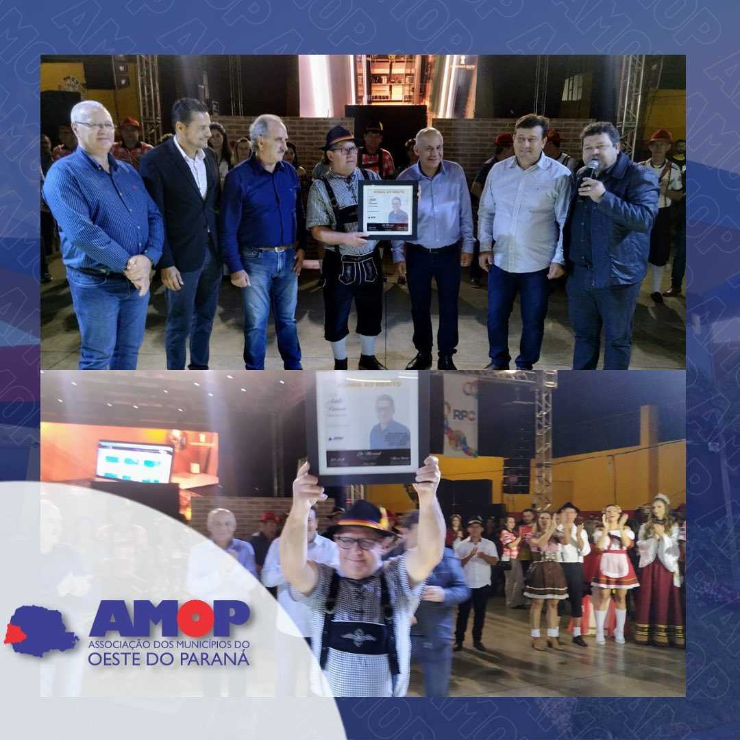 Amop Associação Dos Municípios Do Oeste Do Paraná Amop Homenageia O Prefeito De Missal Pela 7099